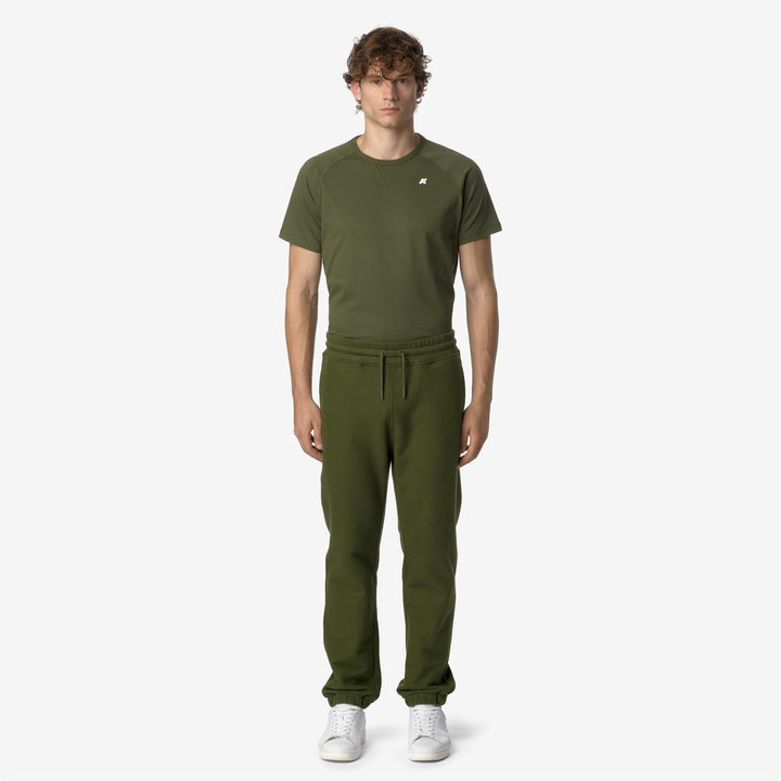 Pants Man MICKYEL HEAVY FLEECE Sport Trousers GREEN CYPRESS Dressed Back (jpg Rgb)		