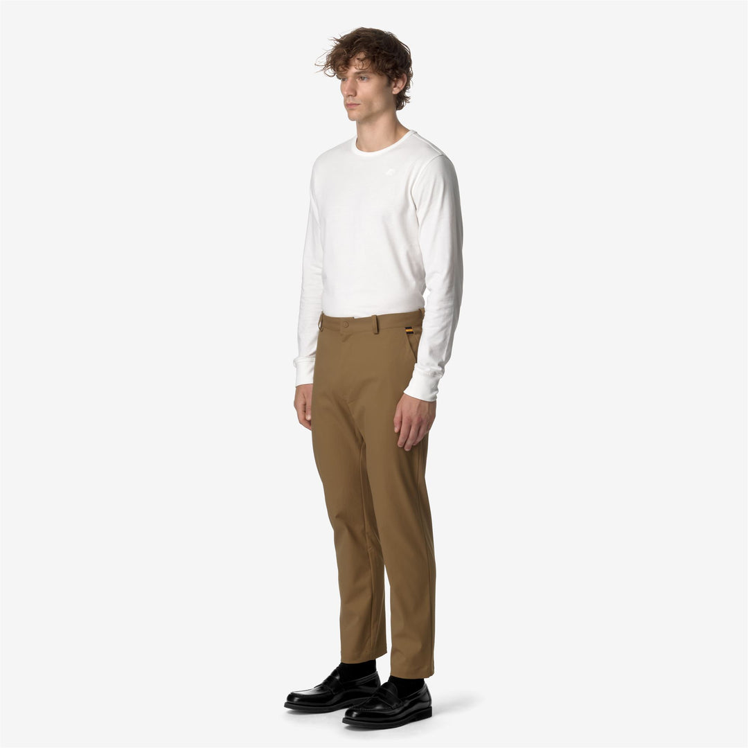 Pants Unisex ELIA TWILL PEACH CHINO BROWN CORDA Detail (jpg Rgb)			