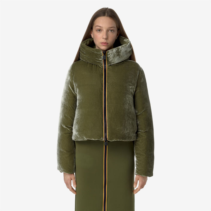 Jackets Woman BRIEN VELVET THERMO DOUBLE Short GREEN WINTER Dressed Back (jpg Rgb)		