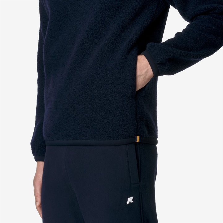 Fleece Man EROUND WOOL FLEECE Pull Over BLUE DEPTH Detail Double				