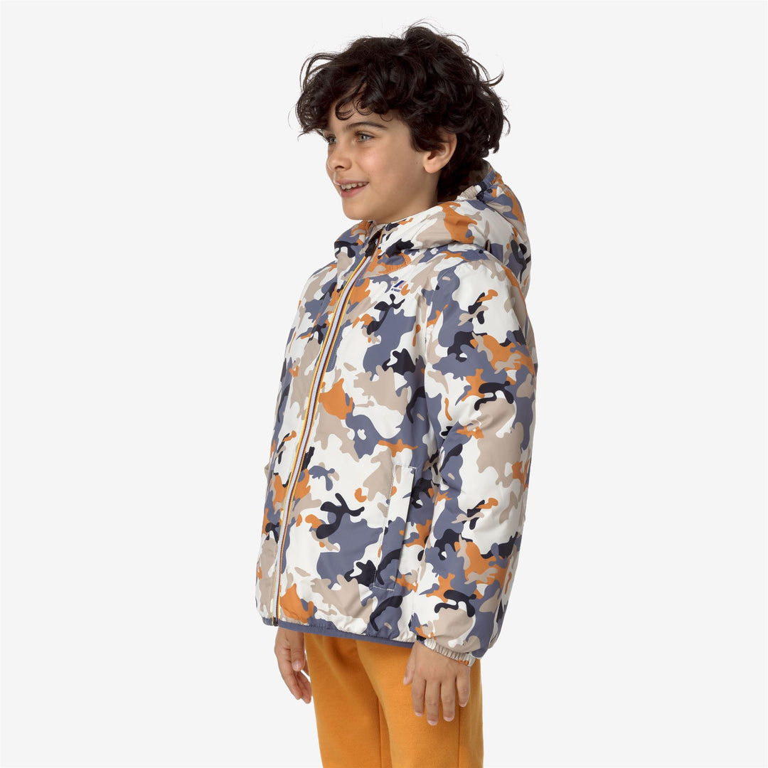 Jackets Kid unisex P. LE VRAI 3.0 CLAUDE ORSETTO GRAPHIC Mid ECRU - CAMO BOY AVIO Dressed Back (jpg Rgb)		