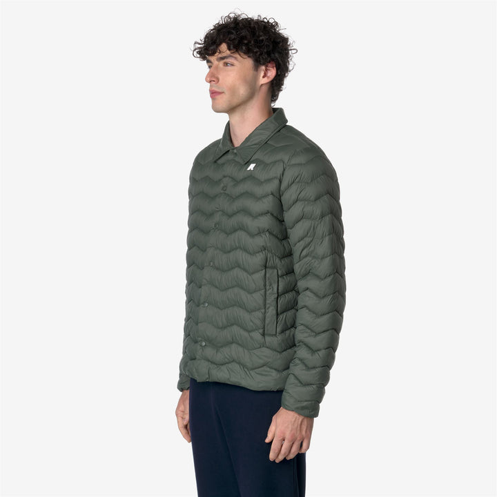 Jackets Man BRUNO QUILTED WARM Short GREEN BLACKISH Detail (jpg Rgb)			