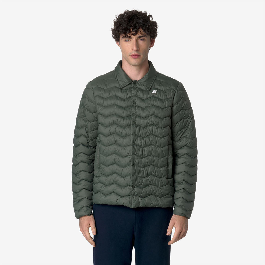 Jackets Man BRUNO QUILTED WARM Short GREEN BLACKISH Dressed Back (jpg Rgb)		