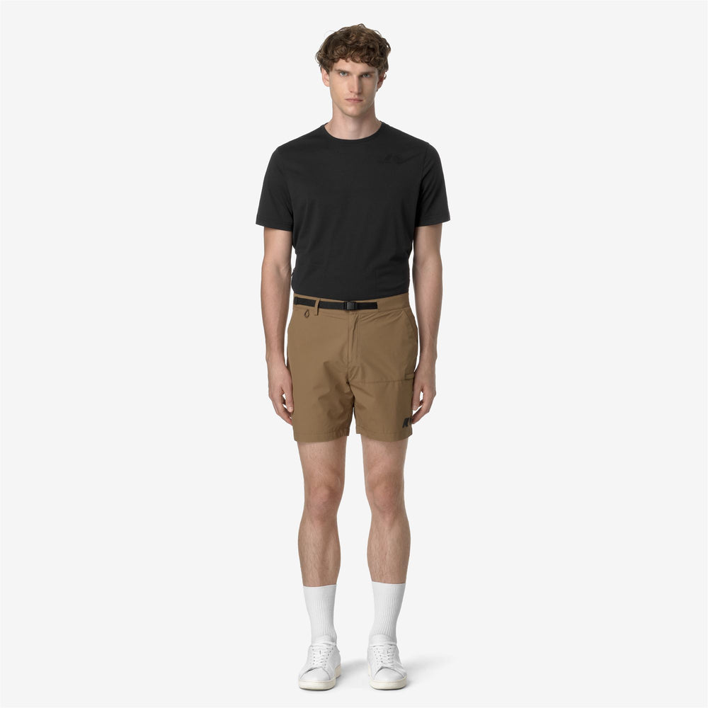 Shorts Man TAPRINNE CORAL GARDENERS Cargo BROWN CORDA Dressed Back (jpg Rgb)		