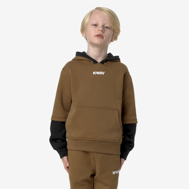 Fleece Boy P. BERNIEL PC LETTERING Jumper BROWN C-BLACK P Dressed Back (jpg Rgb)		