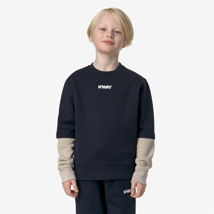 Fleece Boy P. BRIEG PC LETTERING Pull Over BLUE DEPTH - BEIGE GREY Dressed Back (jpg Rgb)		