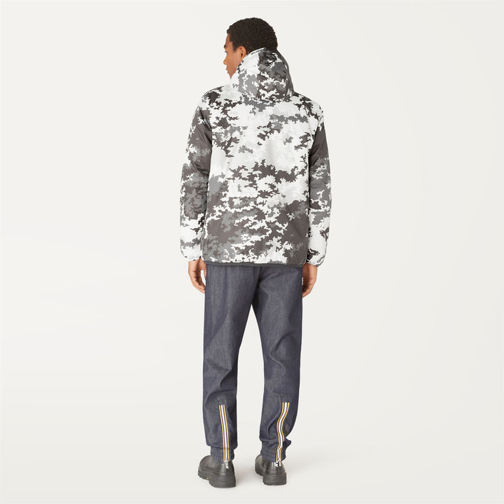 Jackets Man LE VRAI 3.0 CLAUDE ORS GRAP Mid SNOW CAMOUFLAGE Dressed Front Double		