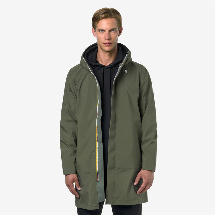 Jackets Man THOMAS BONDED Long GREEN B -BLUE DEPTH Dressed Back (jpg Rgb)		