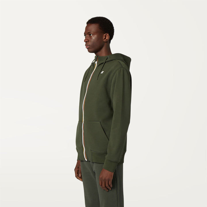 Fleece Man BERENGER LIGHT SPACER Jacket GREEN BLACKISH Detail (jpg Rgb)			