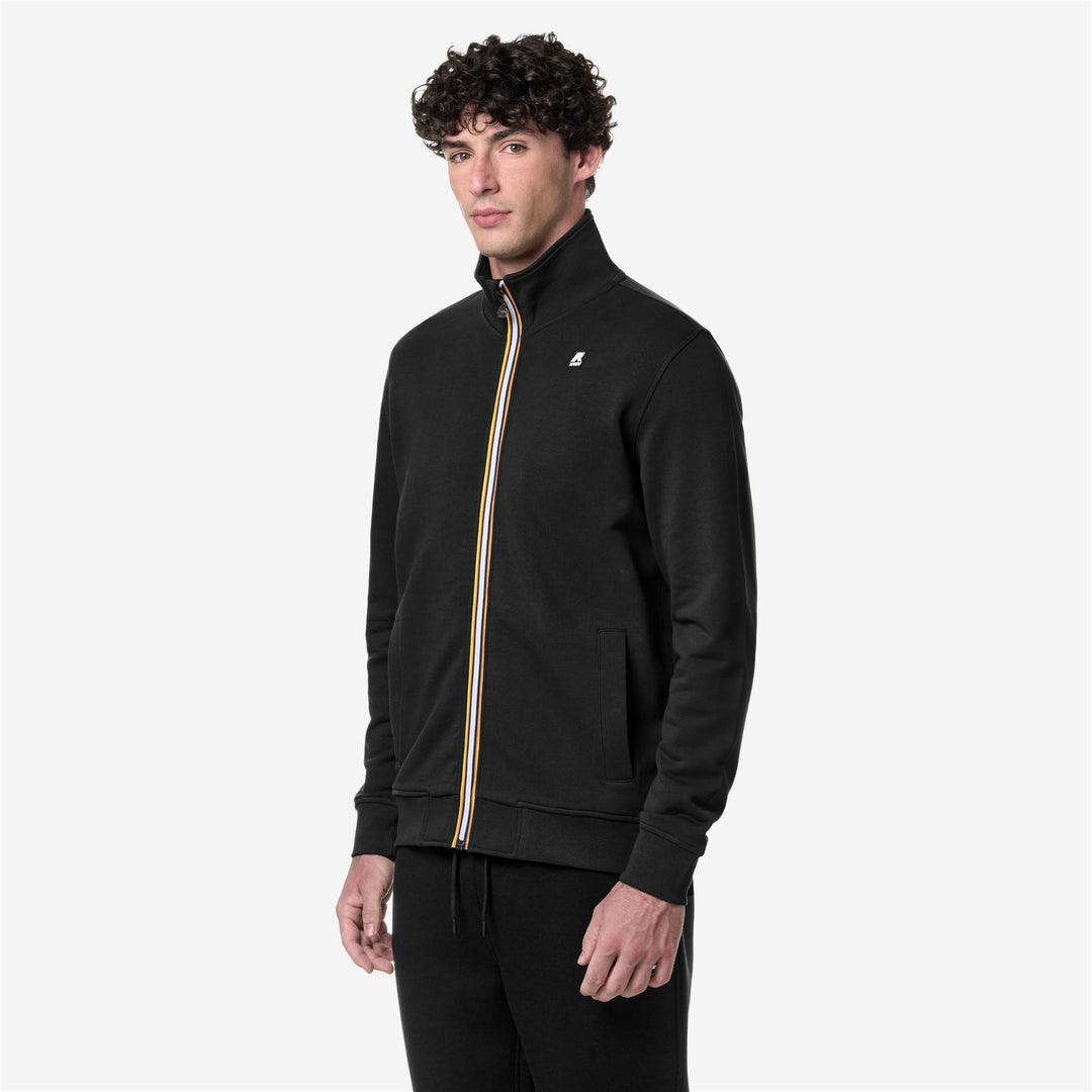 Fleece Man FINN Jacket BLACK PURE Detail (jpg Rgb)			