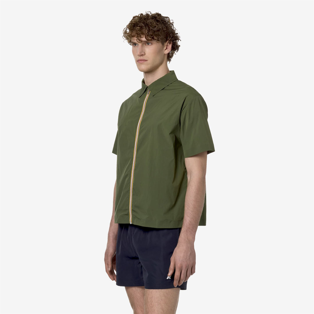 Jackets Man LICONCY Short GREEN CYPRESS Detail (jpg Rgb)			